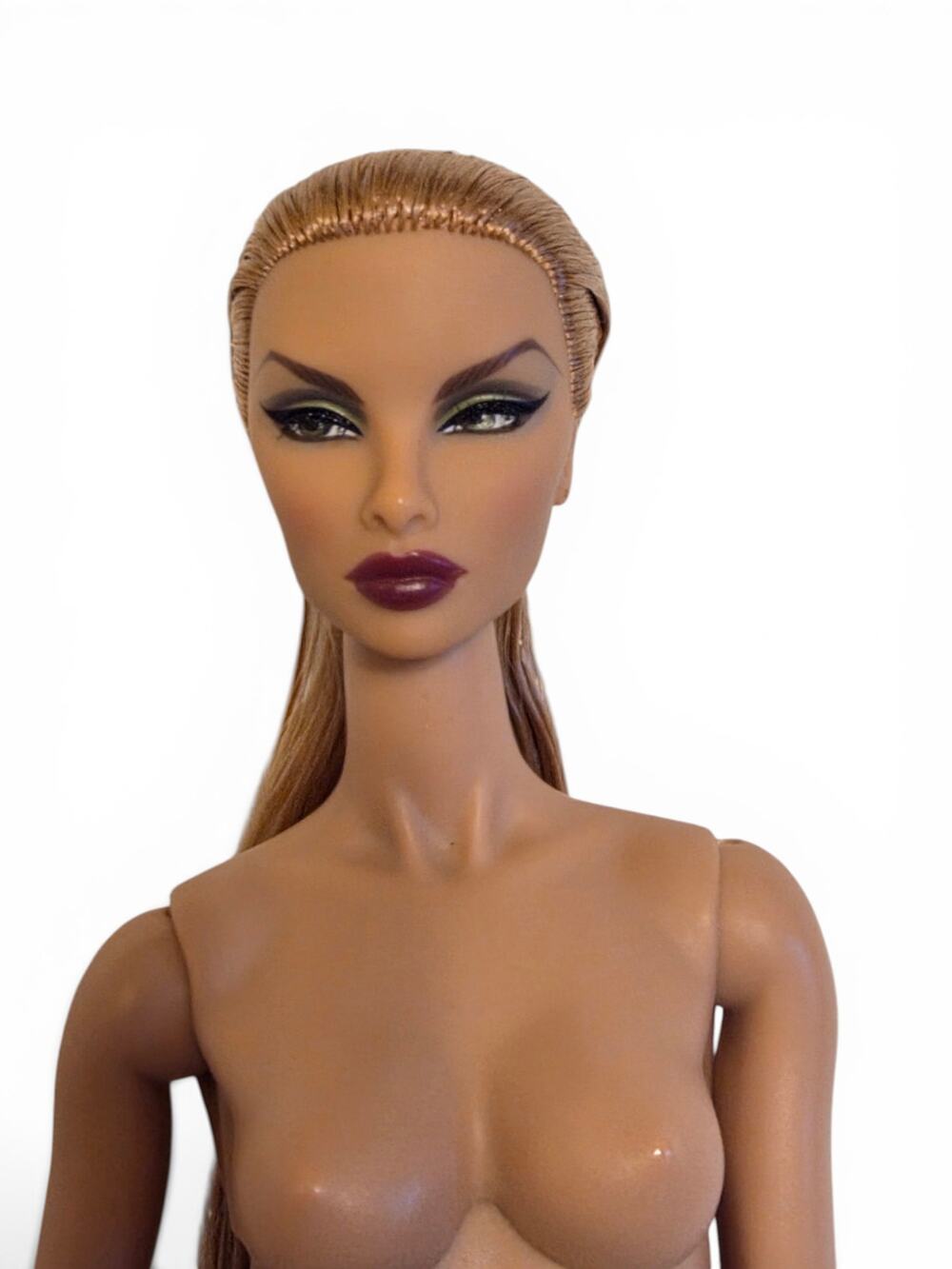 Pre-owned 2017 Integrity Wicked Behavior Natalia Fatale Doll Fashion Royalty
